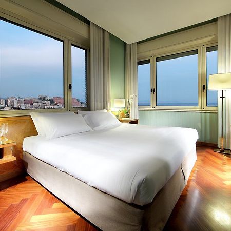Exe Majestic Hotel Naples Luaran gambar