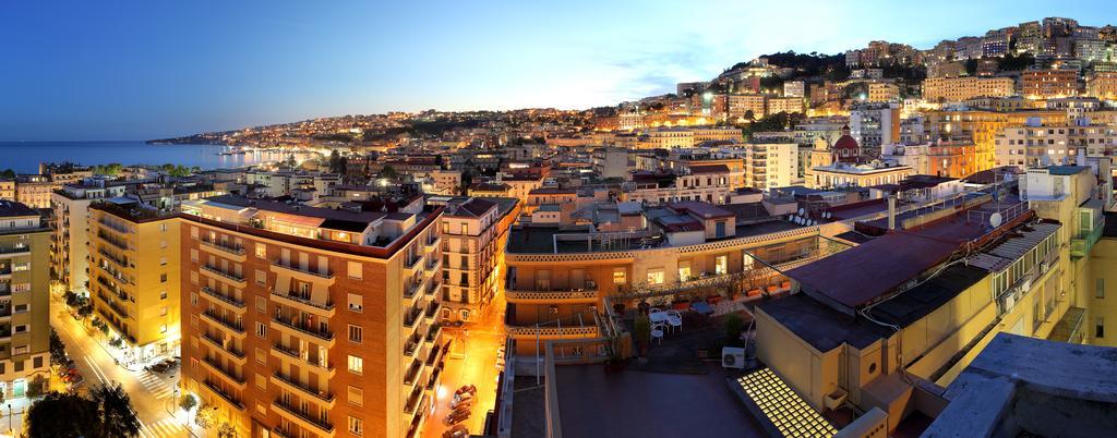 Exe Majestic Hotel Naples Luaran gambar