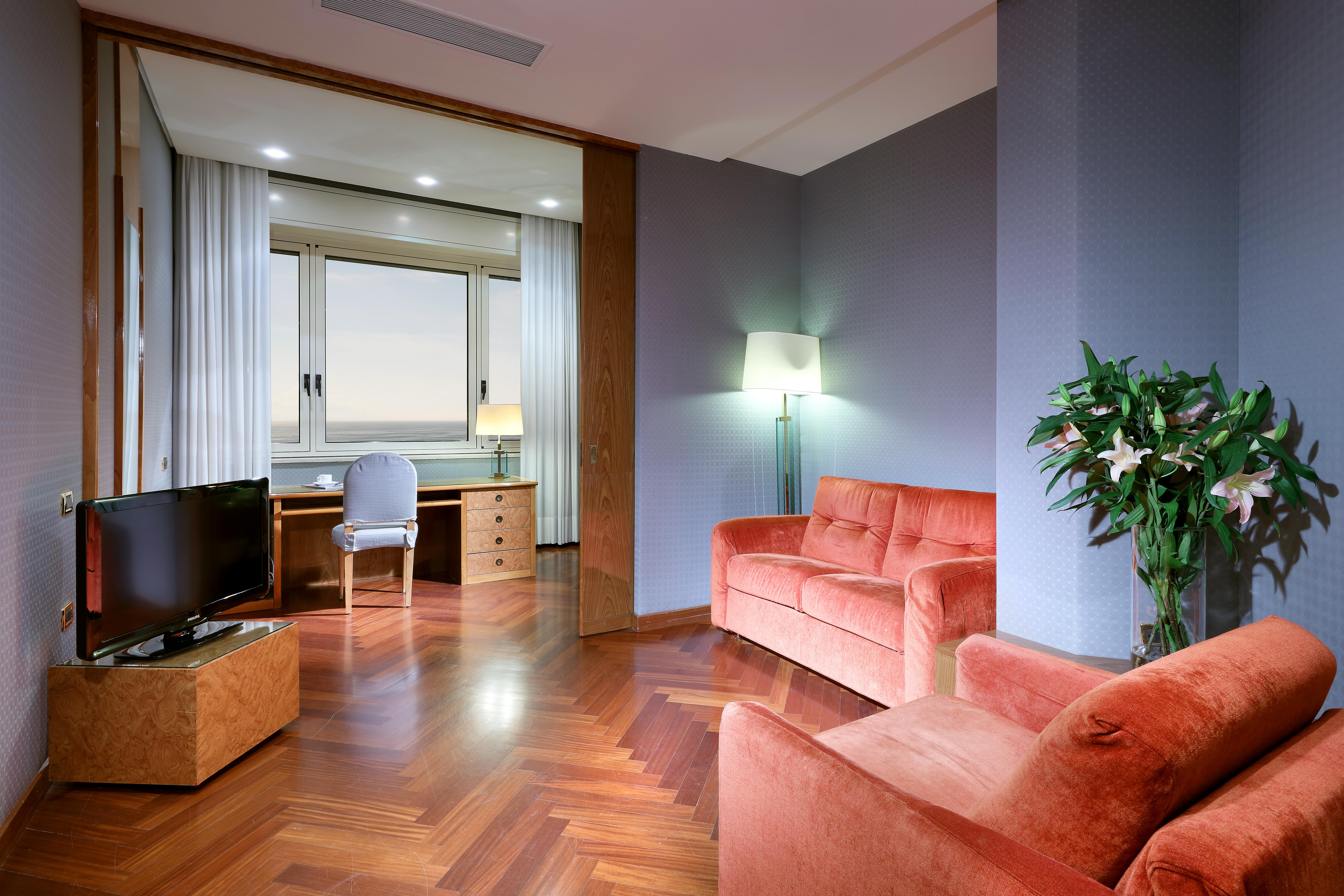 Exe Majestic Hotel Naples Luaran gambar